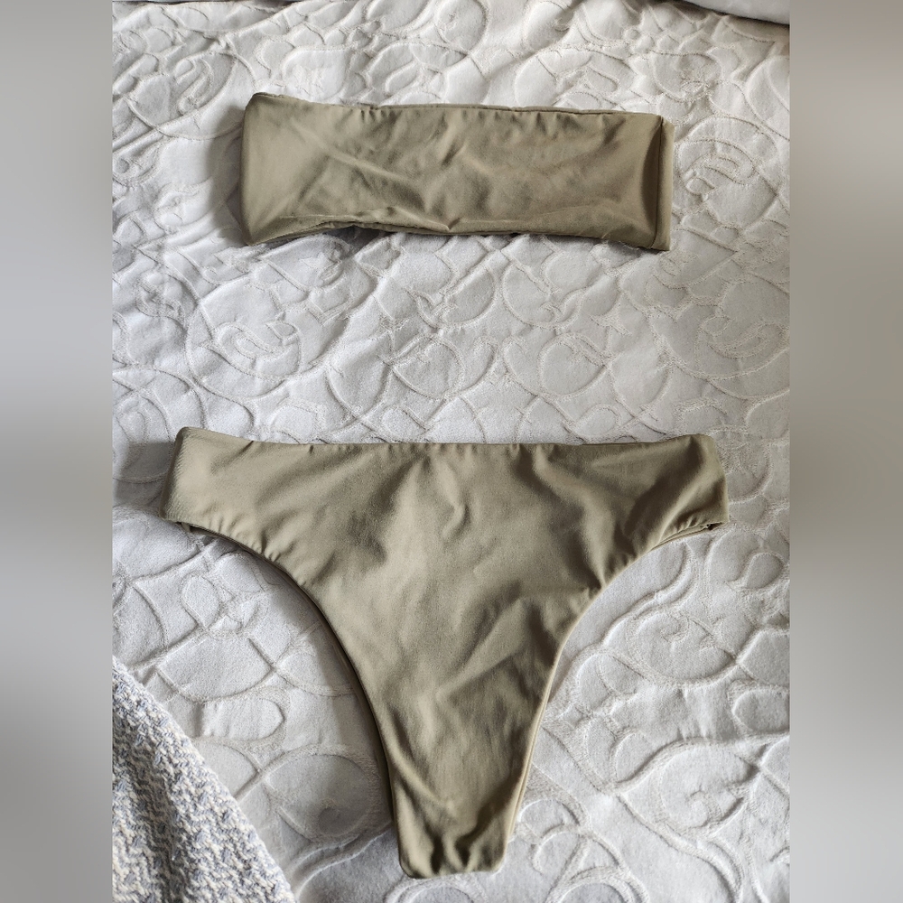 Somerfield Swim Sage Green Two Piece Swimsuit Extra Large